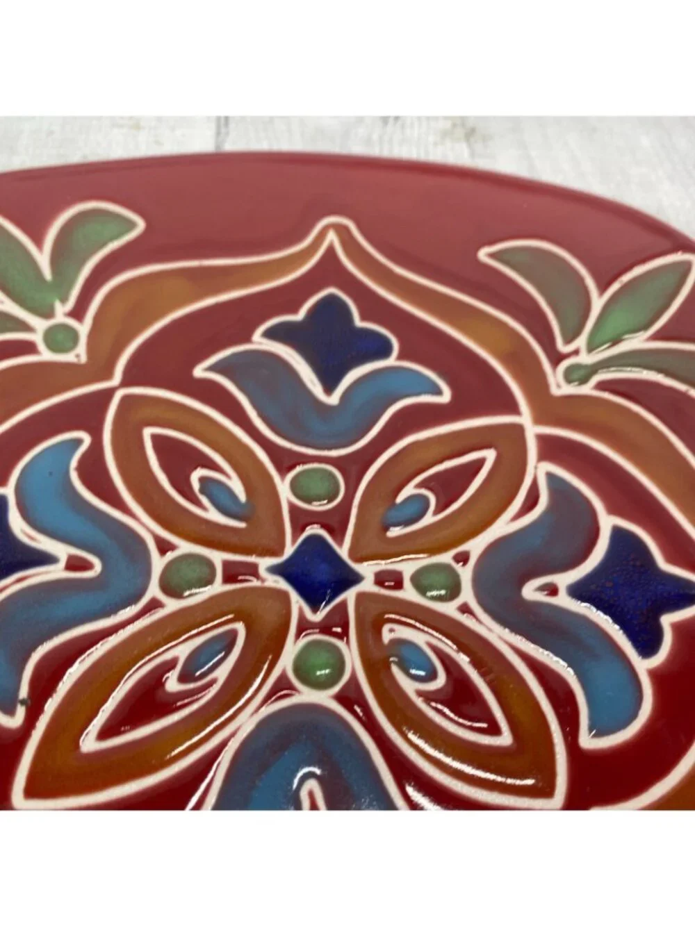 Better Homes & Gardens MEDALLION Floral Red Square Stoneware Lunch Plate Set 2